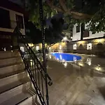 Attalos Villa