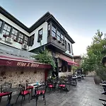 Grace Lounge Premium