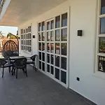 Royal Hayat Hotel Old Town