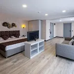 Avion Suite Hotel