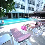 Suite Laguna Otel