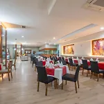Side Breeze Hotel