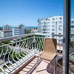 Lara Dinc Hotel