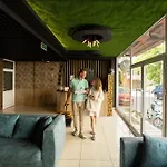 Deer Hostel & Hotel