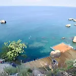 Sun Suites