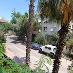 Lara\'Da Modern Bir Vaha