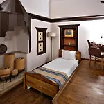 Old House Hotel&Pub