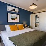 Chic Flat Near Hadrian\'S Gate