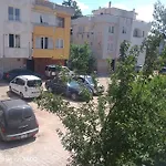 8 Kisilik Konforlu Ve Ferah Bir Villa