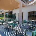 Awen Lara Hotel
