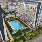 Sunshine Airport Hotel - Spa, Pool 88
