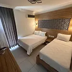 Royal Ezel Hotel