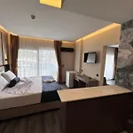 Vois Kemer Hotel