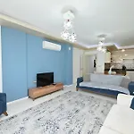 Dreams Suite Hotel