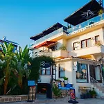 Mono Hotel