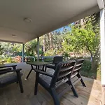 Gelidonia Fenerium Holiday Home