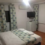 Oez Mert Hotel