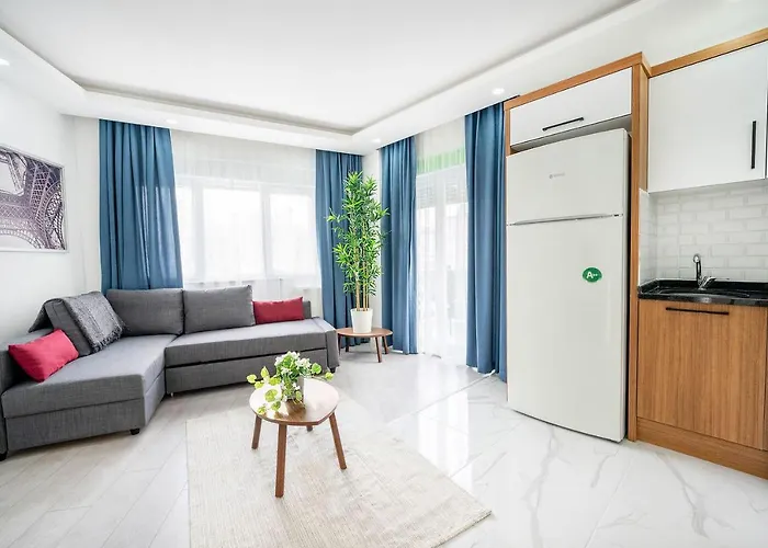 Missafir Distinguished, Central And Modern Flat With Balcony Near Beach In Muratpasa, Antalya
