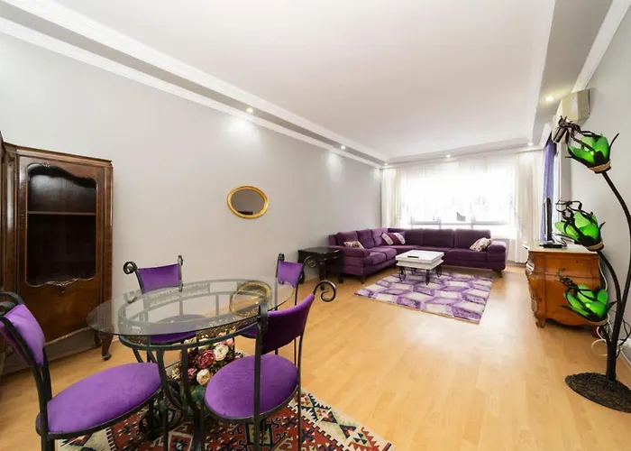 Colorful Flat Close To The Coast In Muratpasa