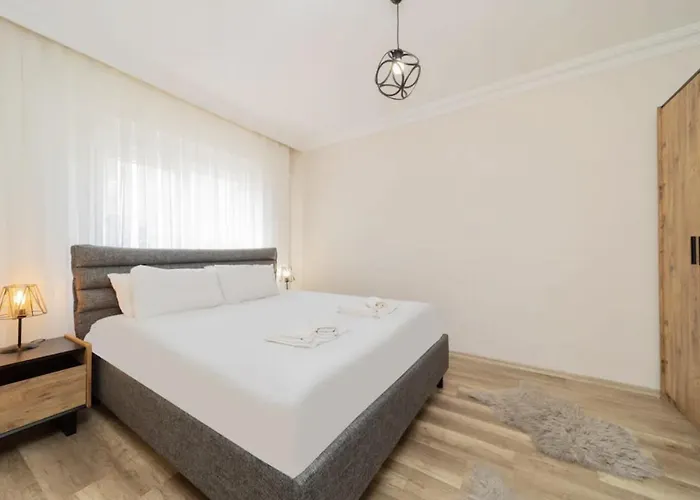 Ats Group - Lara Family & Friends Flat