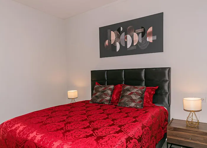 Lara Suites