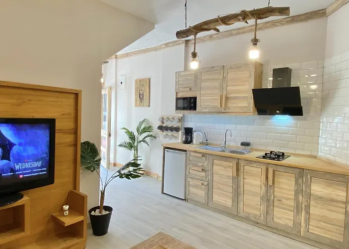 Cozy Design Flat In The Heart Of Antalya