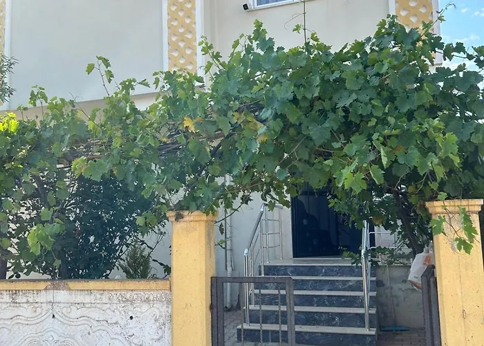 Kisaer Apartment