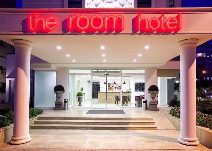 The Room Hotel & Apartments