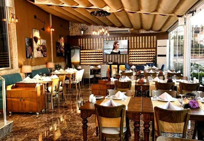 Niss Boutique Hotel