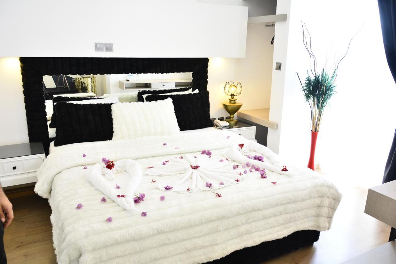 Otel Nfk The House