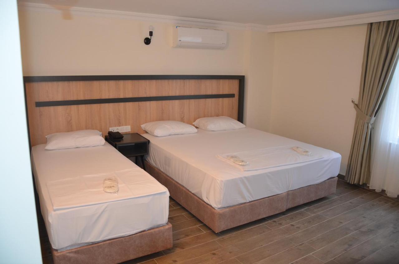 Hotel Piyes