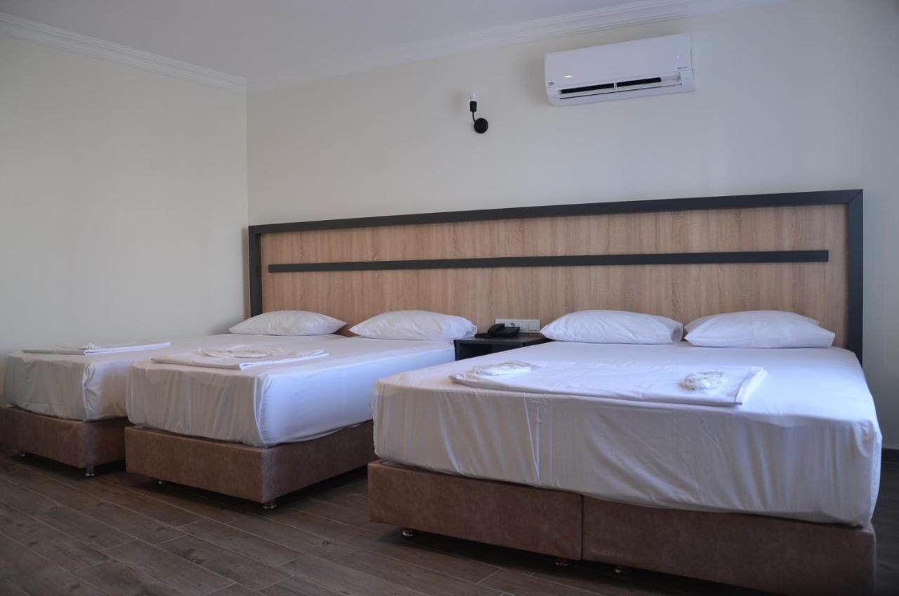 Hotel Piyes