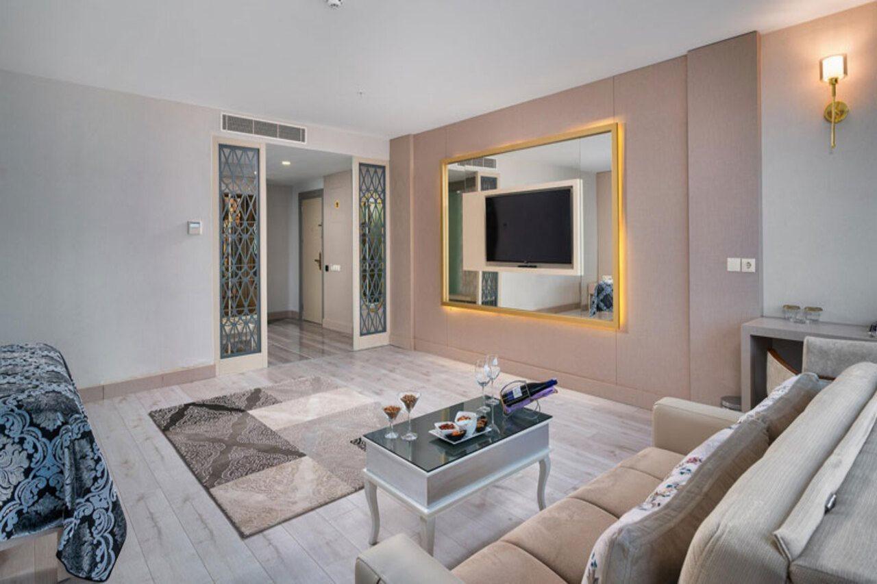 Oz & Adult Only 16 Antalya