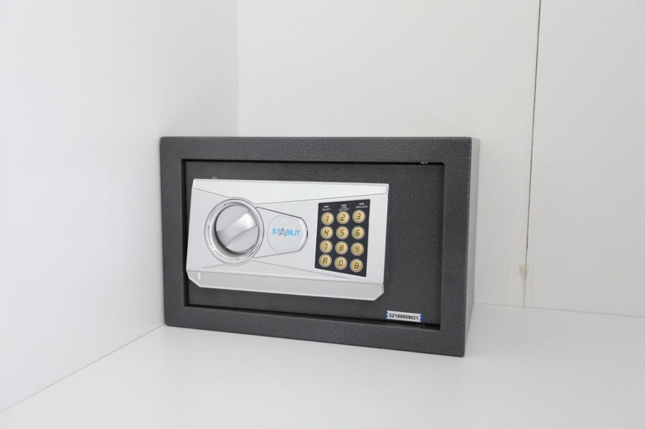 Aparthotel Golden Spark 3*