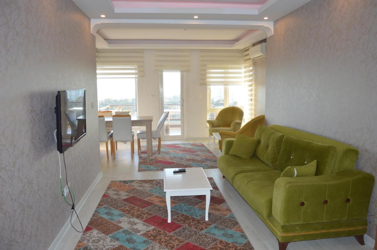 Aparthotel 242 Gold Tower *