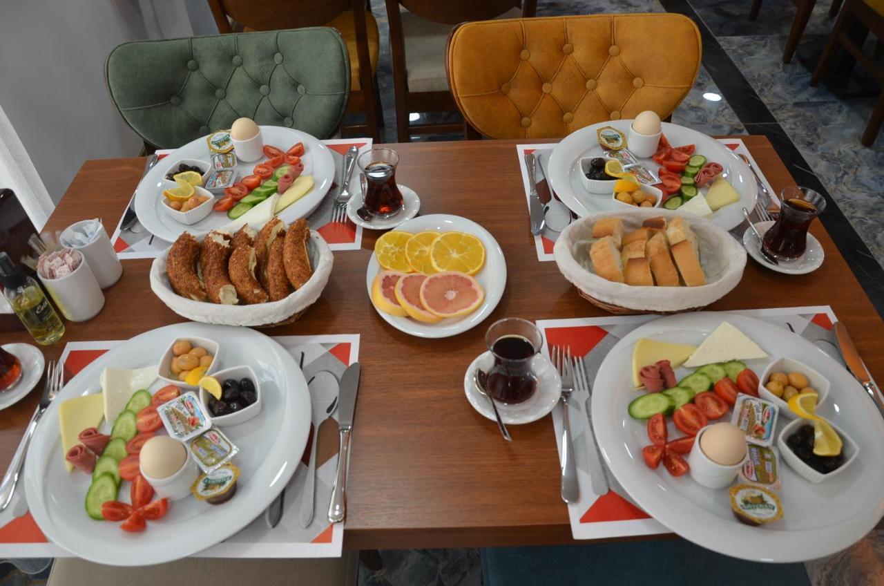 Piyes * Antalya