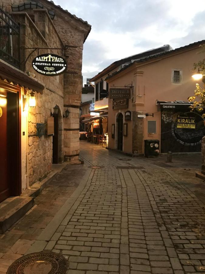 Gagarin Pub & * Antalya