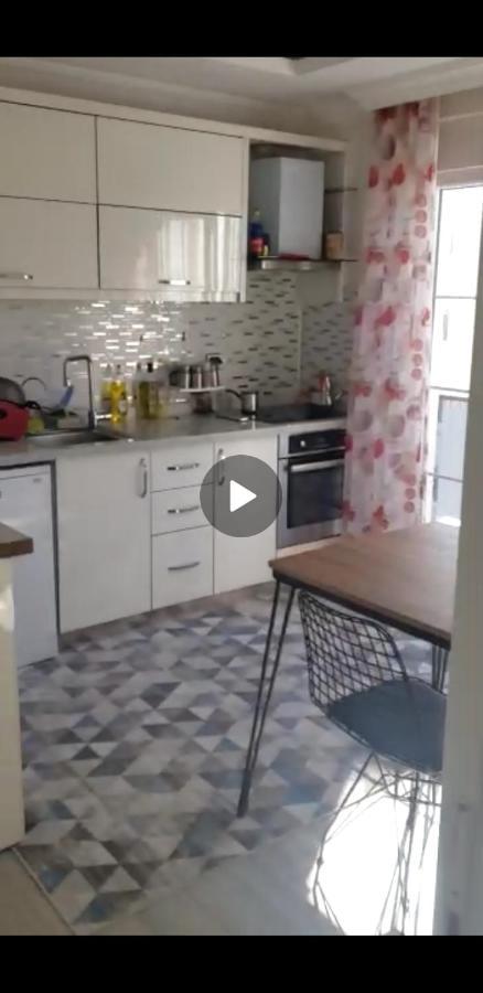 Ottoman 2 Apartment *