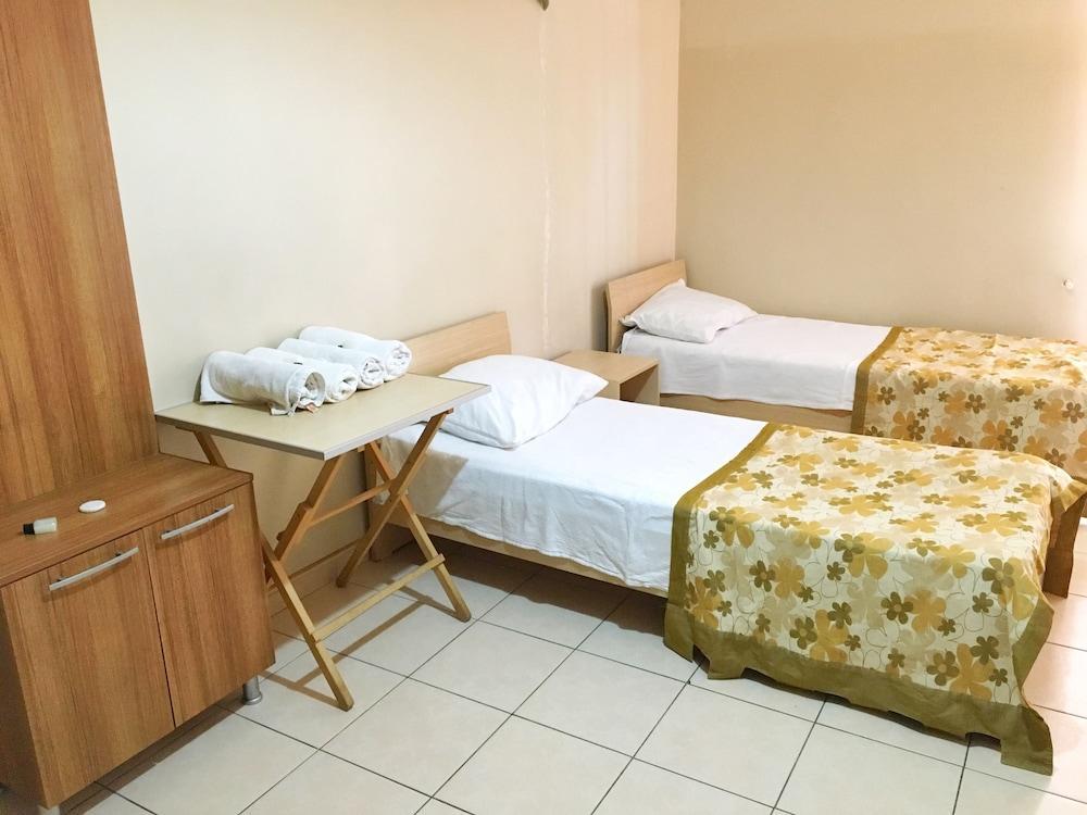 Aparthotel Akca 2*