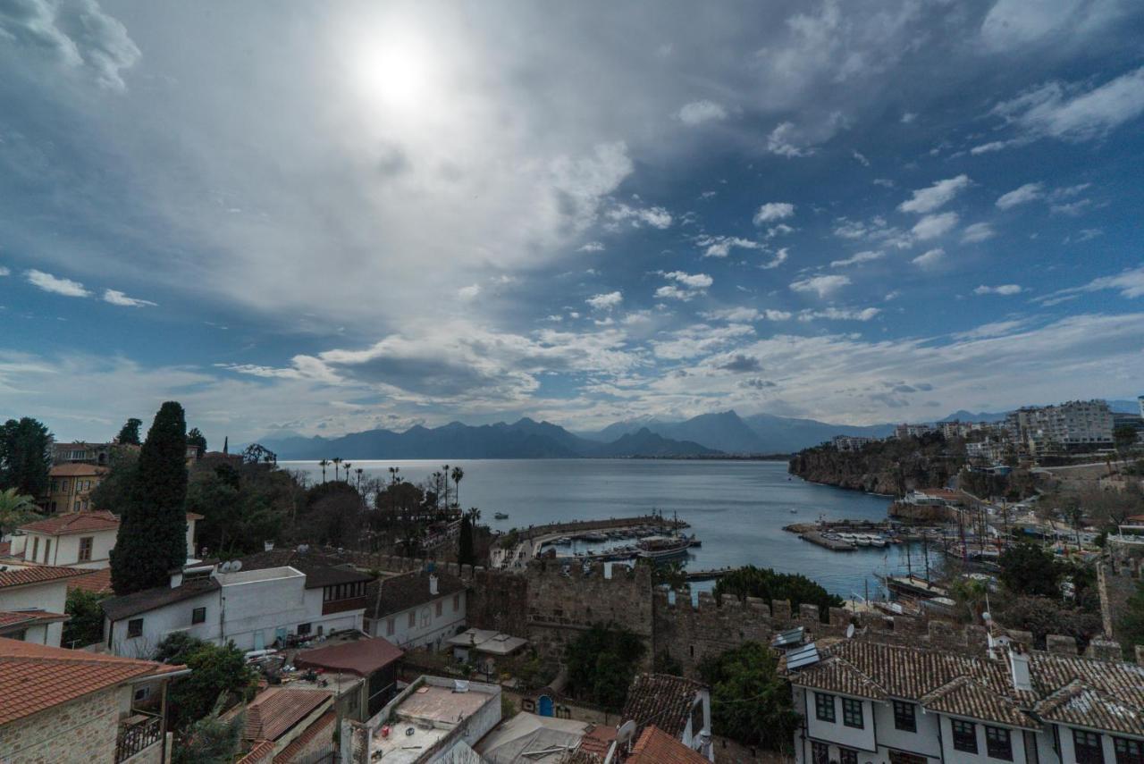 Mavi Avlu - Old Town *