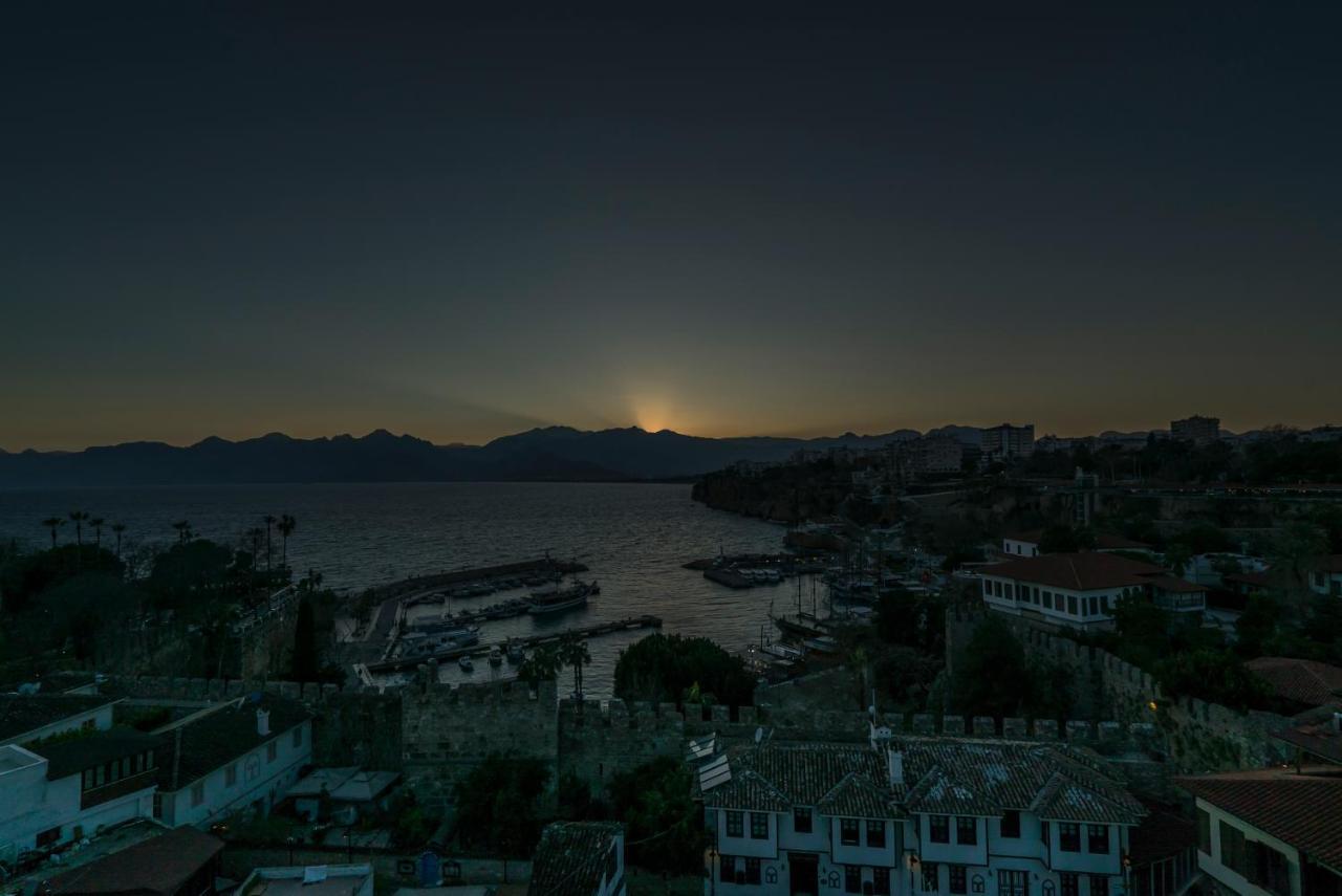Mavi Avlu - Old Town *