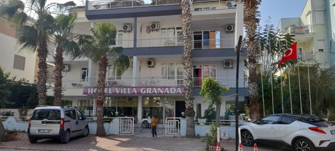 Otel Granada 3*