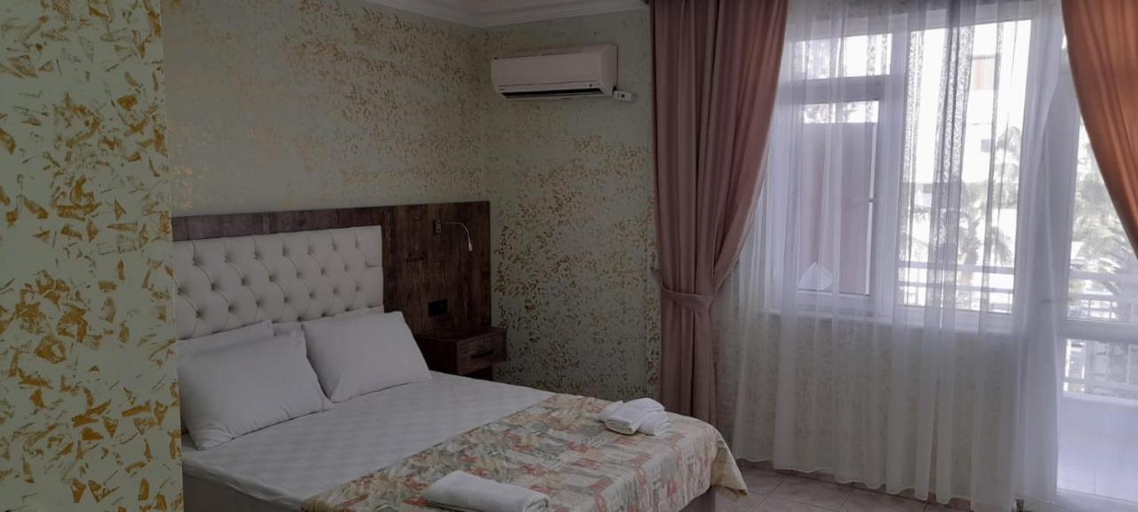 Granada Otel