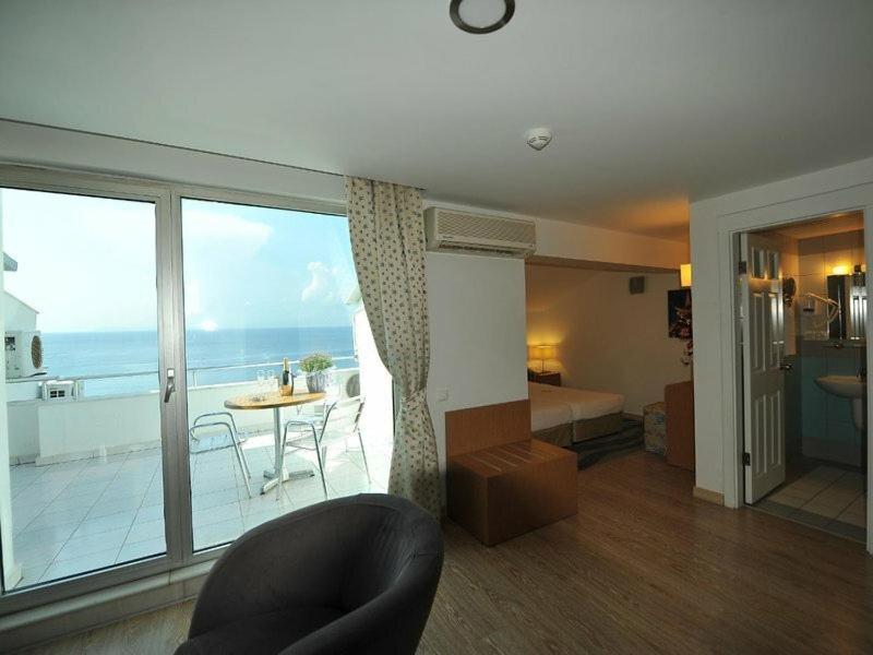 Otel Regna 3*