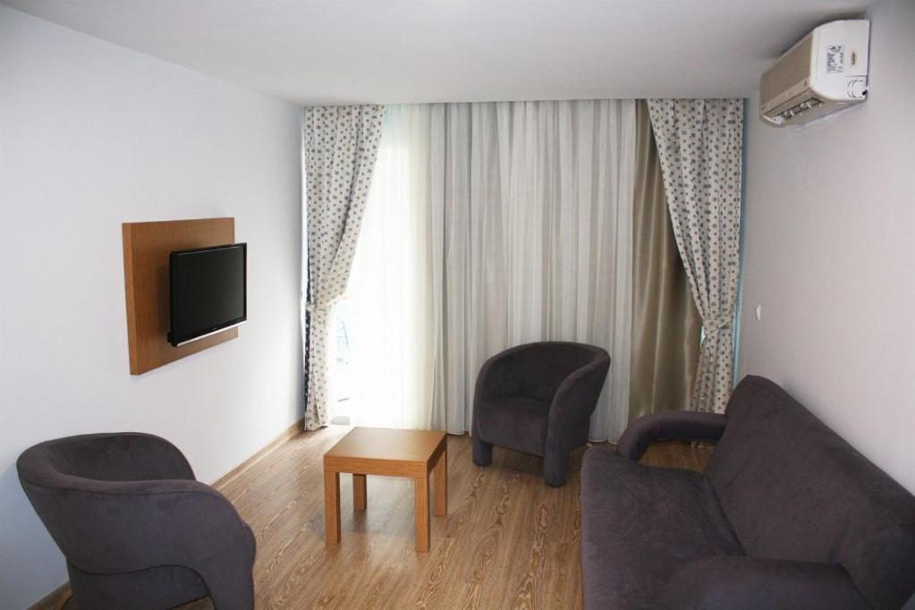 Regna Otel 3*