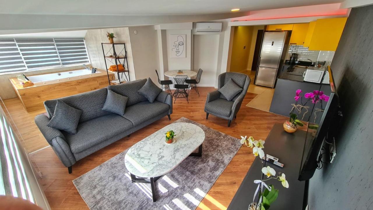 Letstay Sweet Yellow Konukevi Antalya