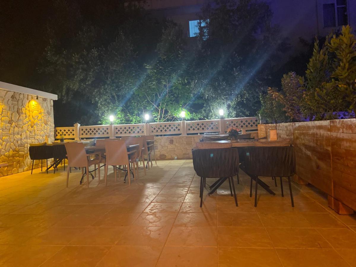 Derin Hotel