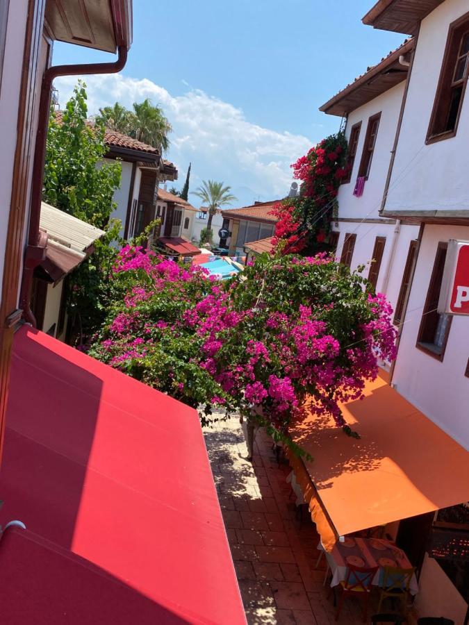 Kervan Hotel 2*