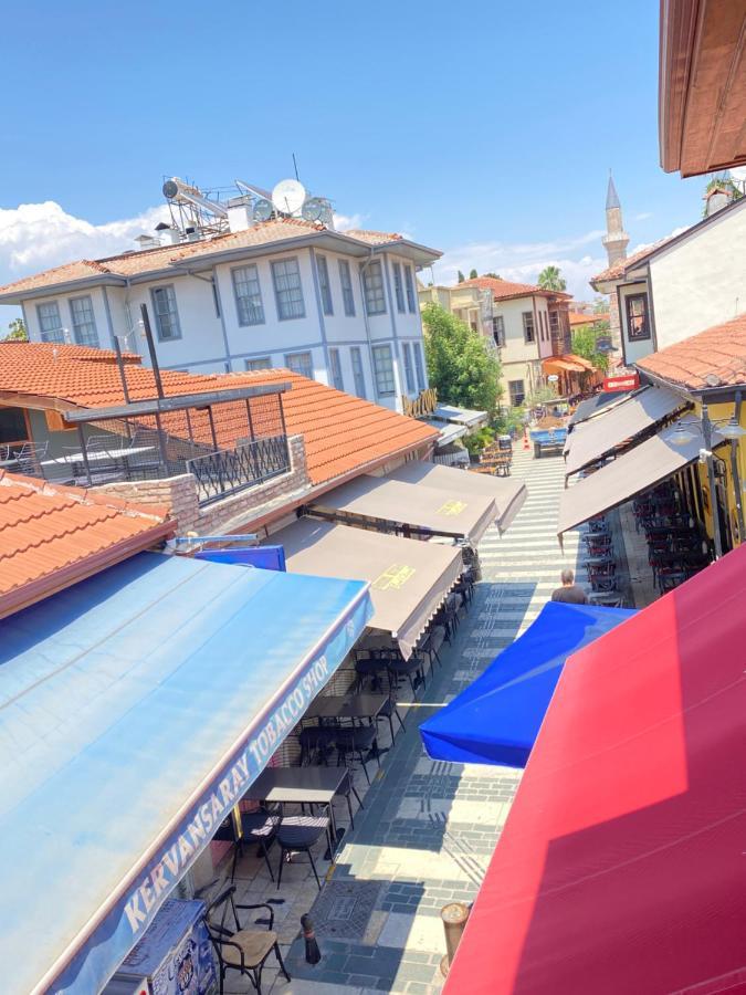 Hotel Kervan 2*