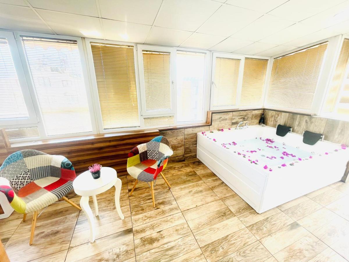 Ale Park Aparthotel